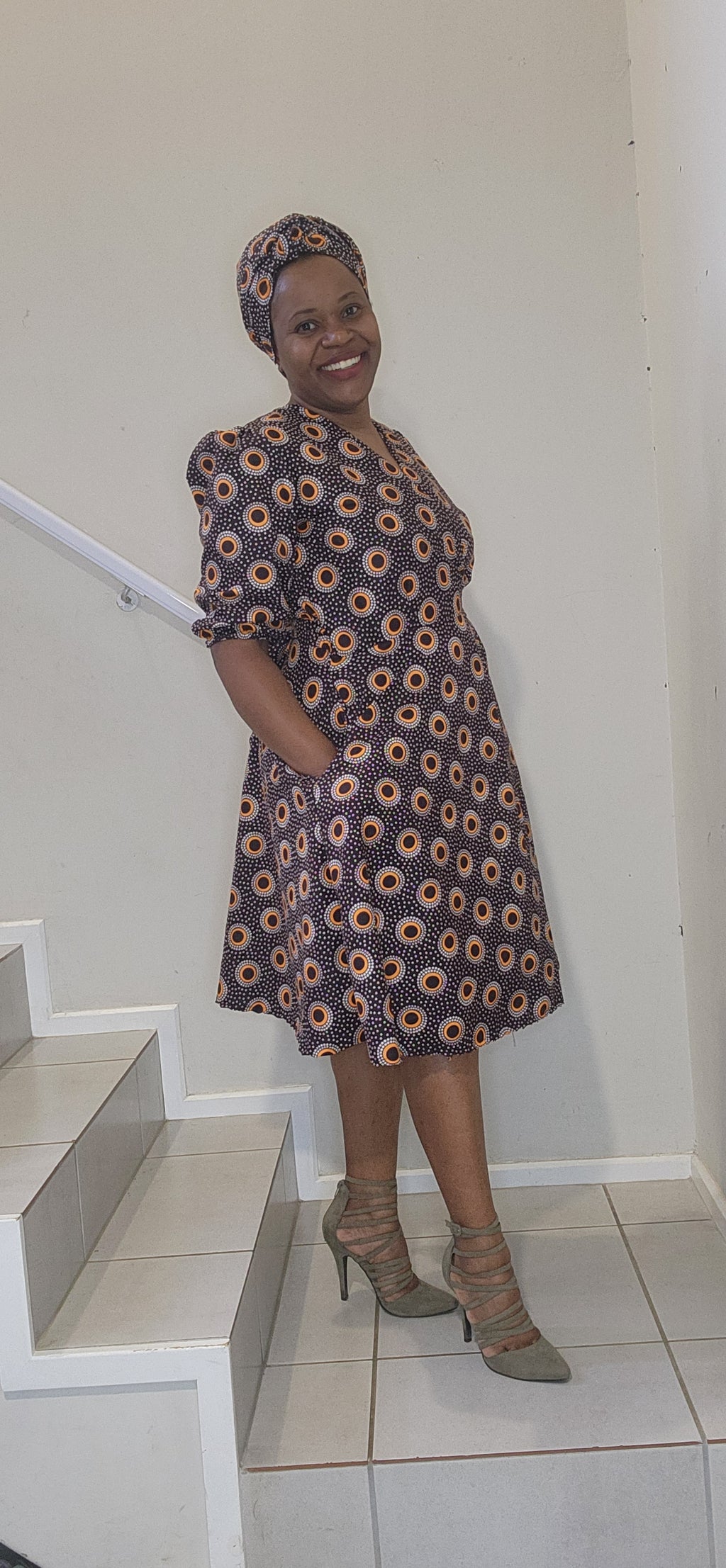 Entle - Brown Shwe-Shwe Dress (Knee Length)